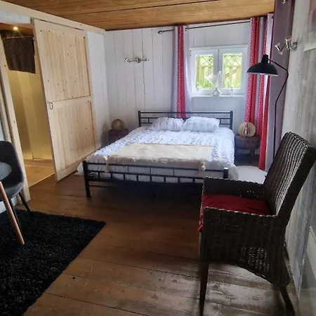 فندق مبيت وإفطار La Petite Suisse