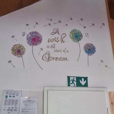 La Petite Suisse 3* マルメディ