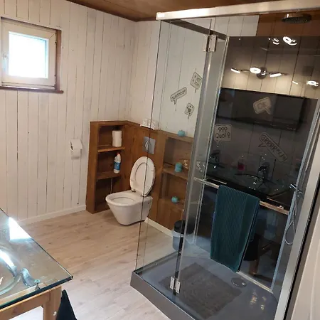 La Petite Suisse مالميدي