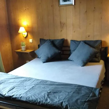 La Petite Suisse 3* مالميدي