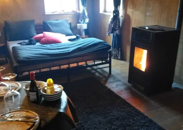 Bed & Breakfast La Petite Suisse 3*